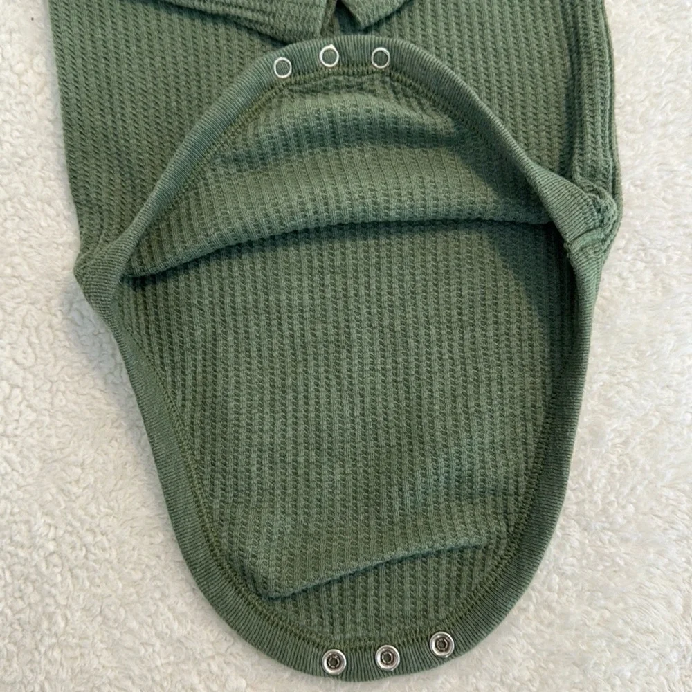 3/$15 🌸 Cloud Island Waffle Knit Long Sleeve Onesie Army Olive Green Bodysuit
